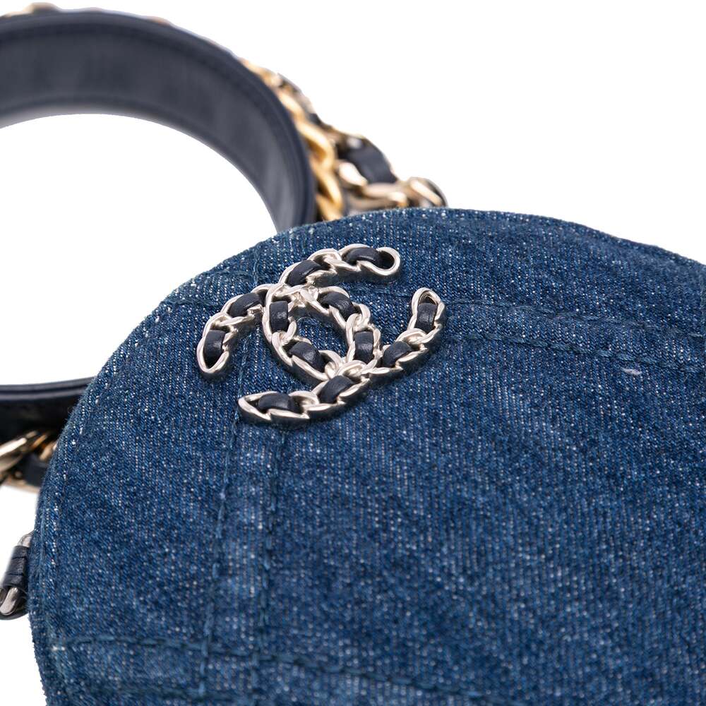 Chanel 19 Round Clutch With Chain #246468C25B - Picture 6 of 8